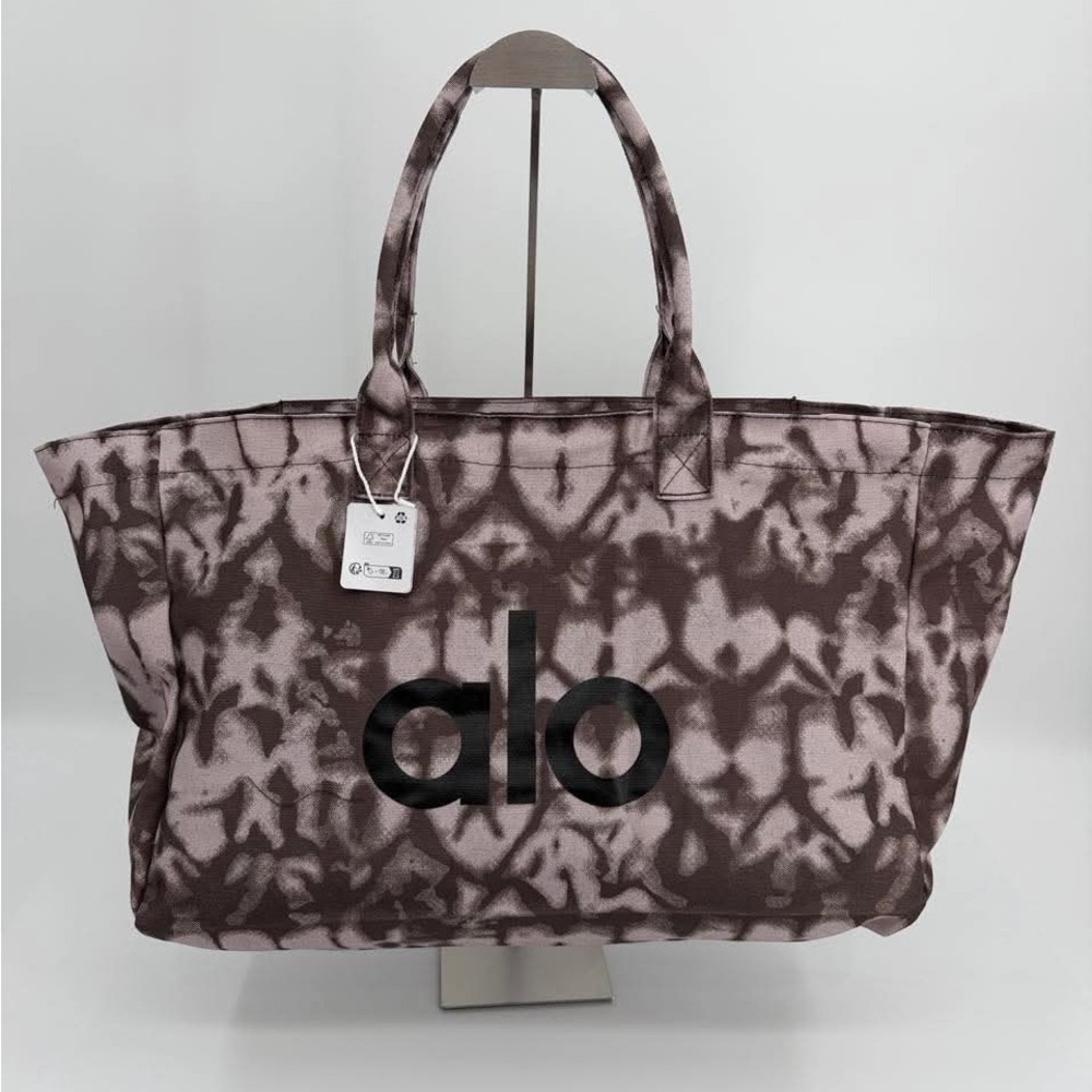 ALO Yoga Mauve Tie-Dye Canvas Tote with Black Logo